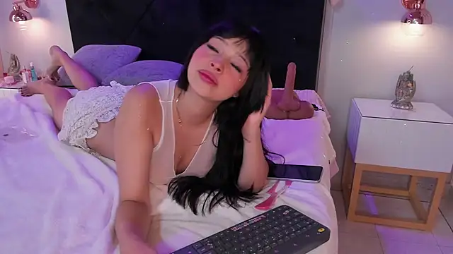 chloe_watson_ live sex cam