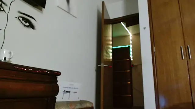 MINI_Petite live sex cam