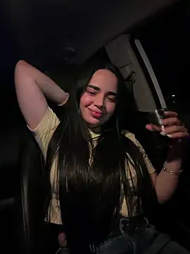 GeorginaJones live sex cam