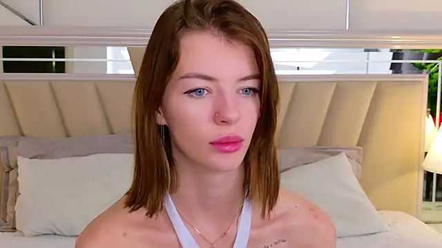 MeganMour live sex cam