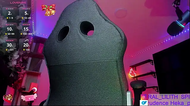 Heka_Prudence live sex cam