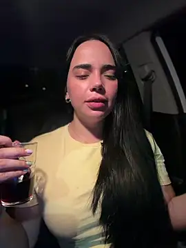 GeorginaJones live sex cam