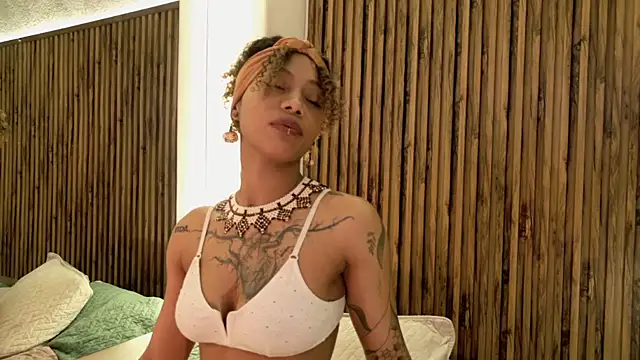 daiana_curly live sex cam