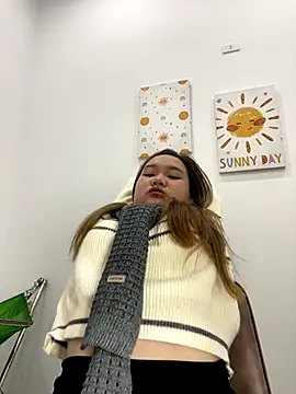 Almira6868 live sex cam