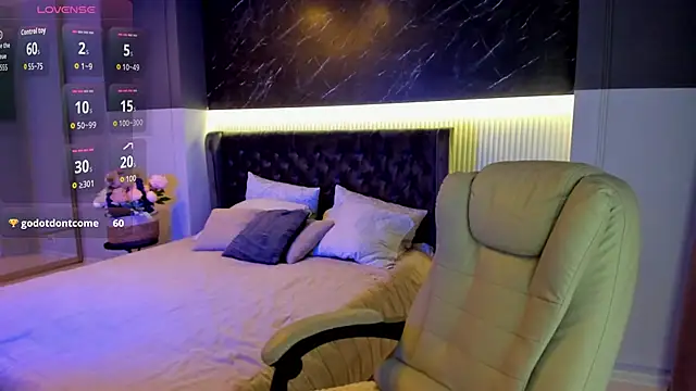 Maya_Levin live sex cam