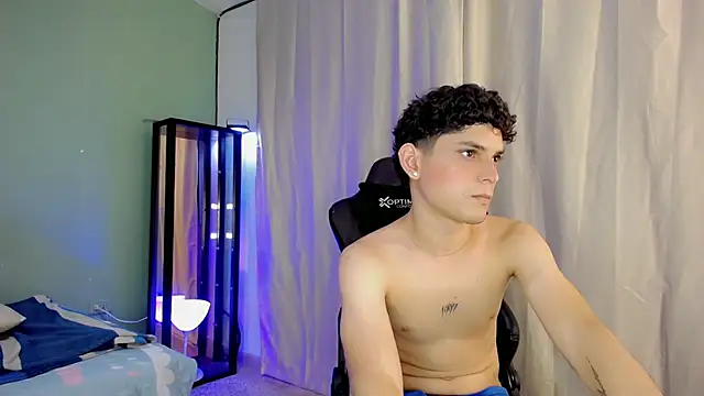 dilan_hott_ live sex cam