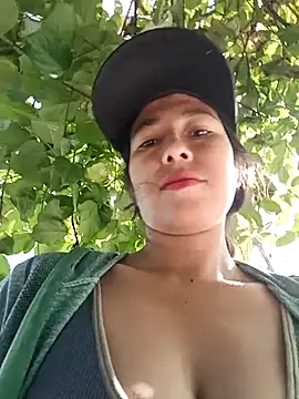 2HotAsain4u live sex cam