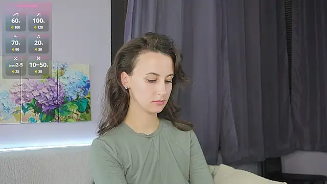 SoLovelyAnna live sex cam