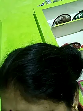 Hot-bhavi5 live sex cam