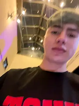 AlexanderCollman live sex cam