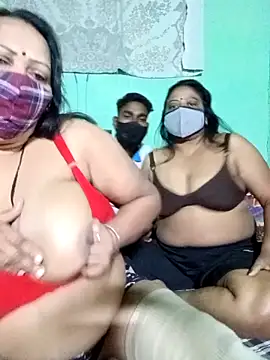 LoveOnStream live sex cam
