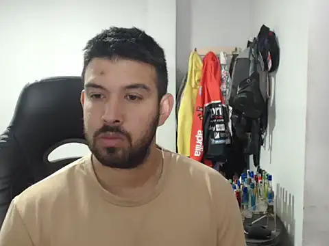 Axel11113 live sex cam