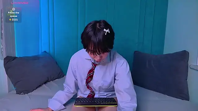 HeejinWang live sex cam