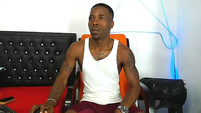 Damian_hart_24CM live sex cam