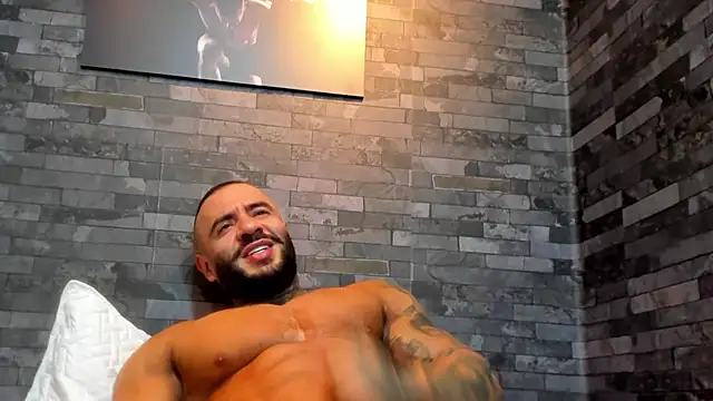 BruceDallas live sex cam