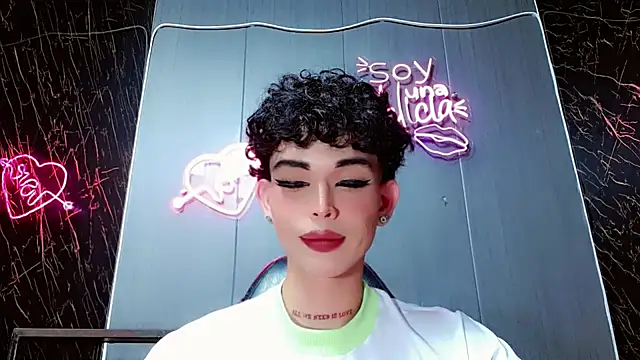 Marian_LV live sex cam