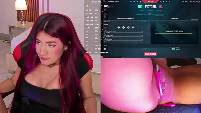 MiaVoss live sex cam