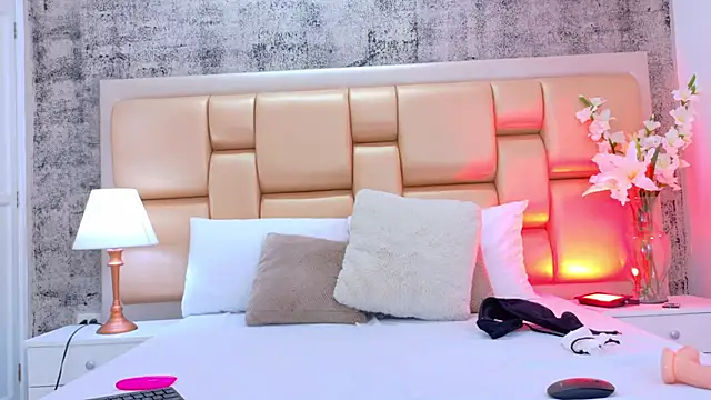 Edna_Copper live sex cam