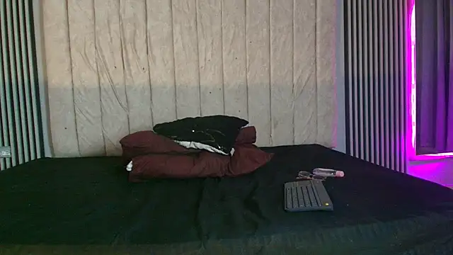 dante_and_kiara live sex cam