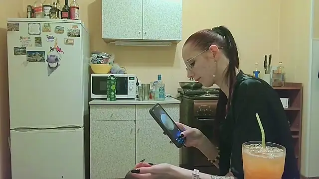 Lucy_Divine live sex cam