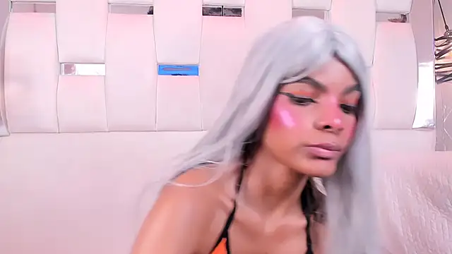 BriannaRoses live sex cam