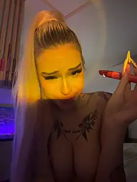 NovaPearl live sex cam