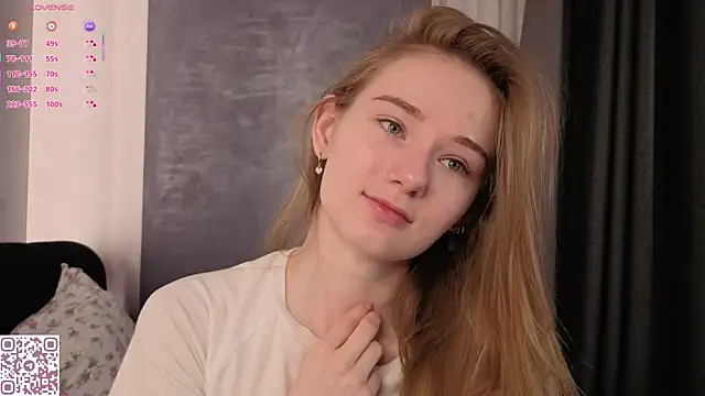 ElvinaRose live sex cam