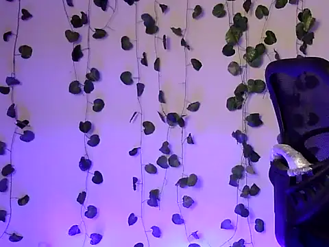 Aaliya02 live sex cam