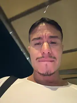 DominickVegas live sex cam