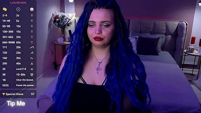 Miss_Maya_Mils live sex cam