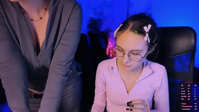 nikole_kitt live sex cam