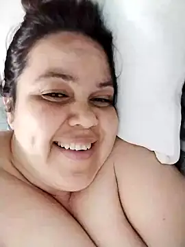 lunanataly live sex cam