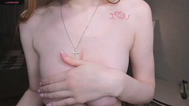 OdellaFrake live sex cam