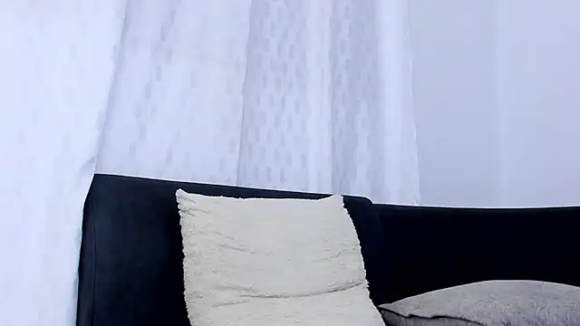 NoahhBrown live sex cam