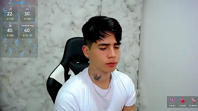 Tayson_Rivers live sex cam