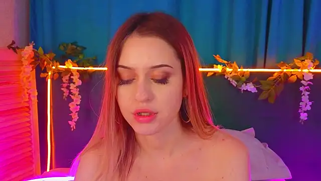 AlinaWalters live sex cam