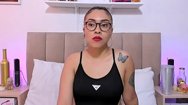 Zoe_Gruber live sex cam