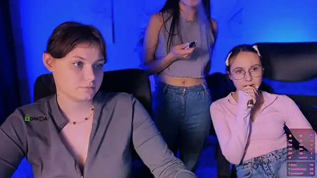 nikole_kitt live sex cam