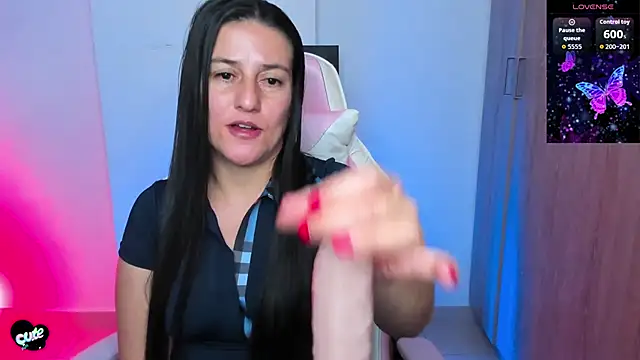 Saskyaa live sex cam