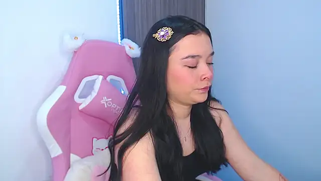 nahia__2 live sex cam