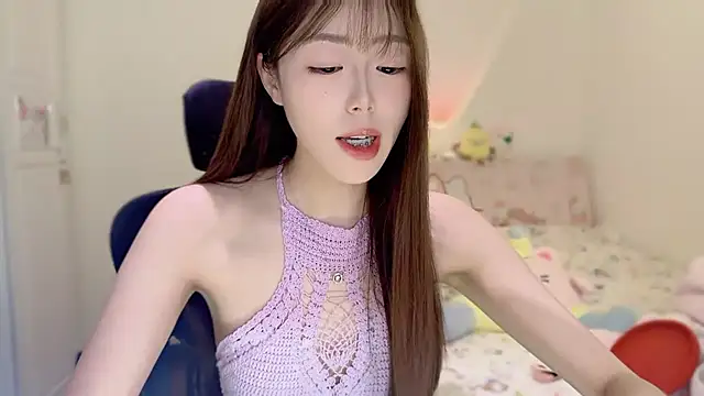 Onecutelittle live sex cam