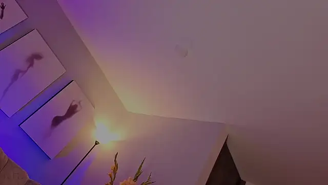 Juliana_Saenzz live sex cam