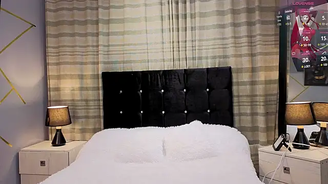 Angel-dragun live sex cam