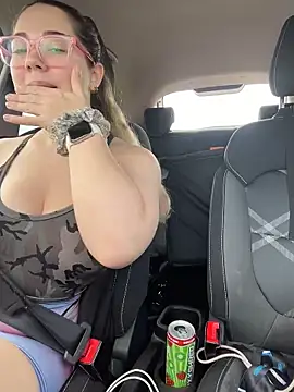 brooklynivy live sex cam