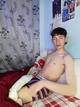 heyy_noah11 live sex cam