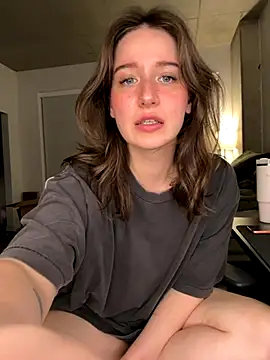 nerdynina live sex cam