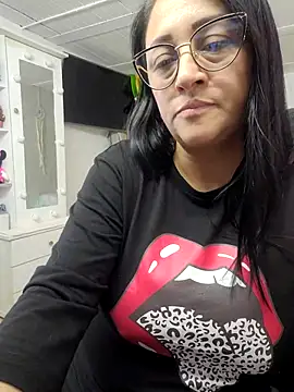 Ameliarizo live sex cam