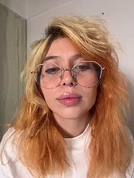 YunoRose_ live sex cam