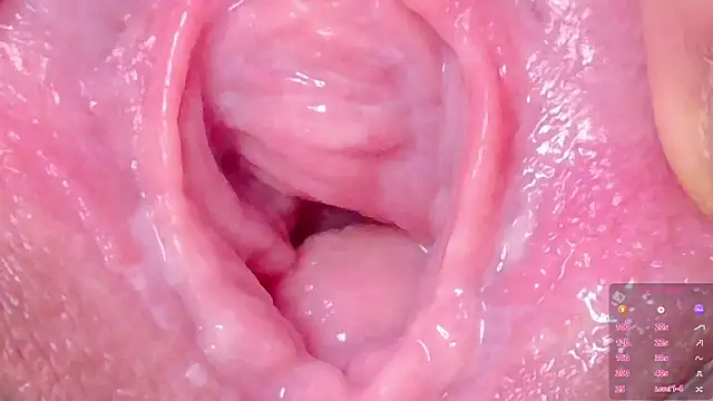 Alu_ryu live sex cam