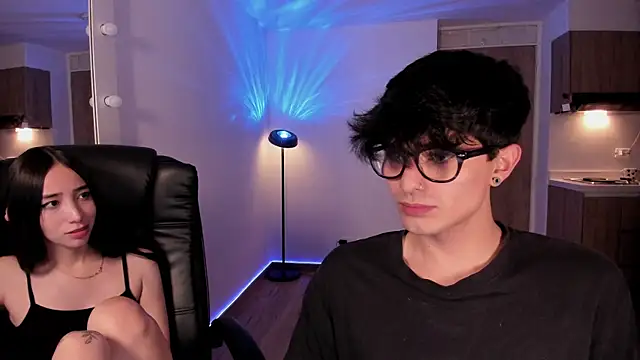 Mikeyvioleta_ live sex cam